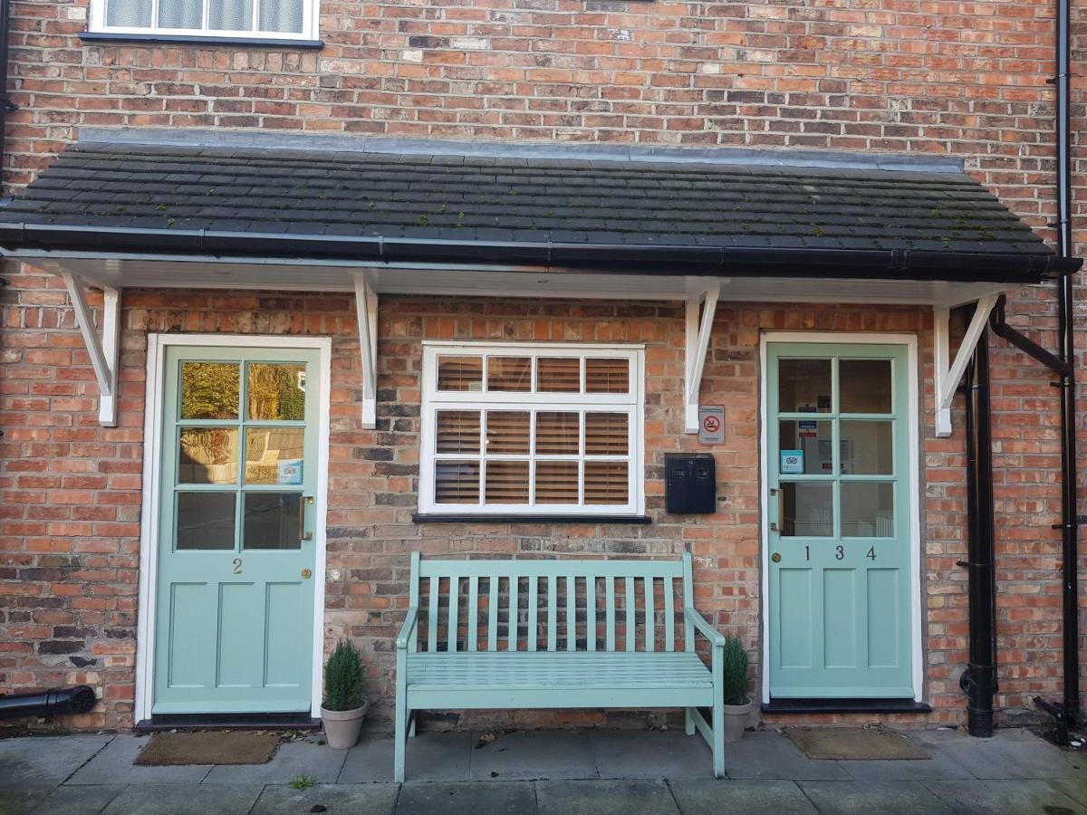 Red Cow Nantwich Acomodação com café da manhã Crewe Exterior foto